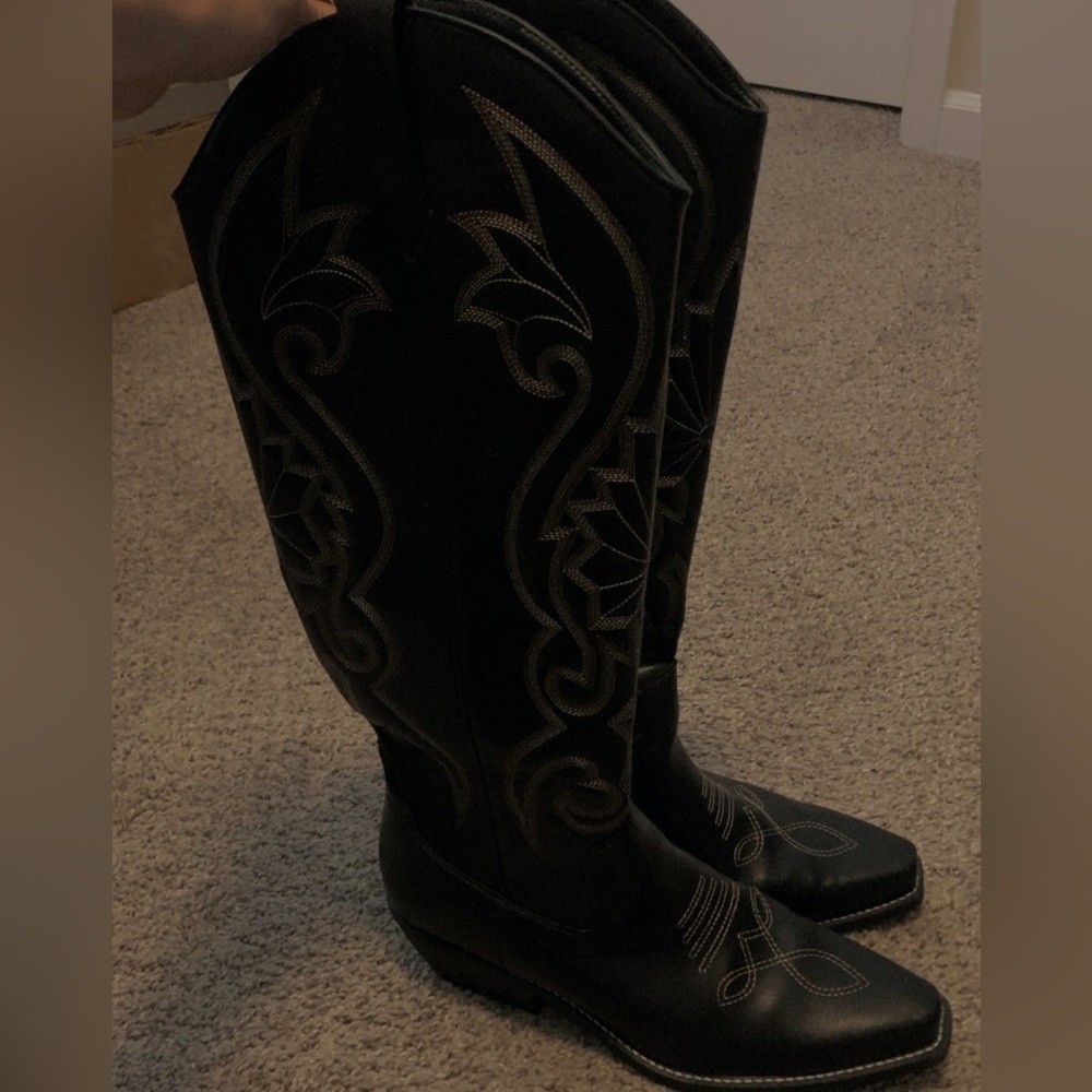 Black Embroidered Cowboy Boots